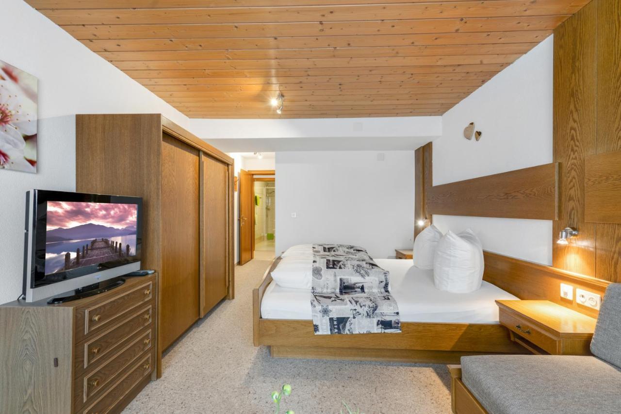 Haus Derby Lägenhet Samnaun Exteriör bild
