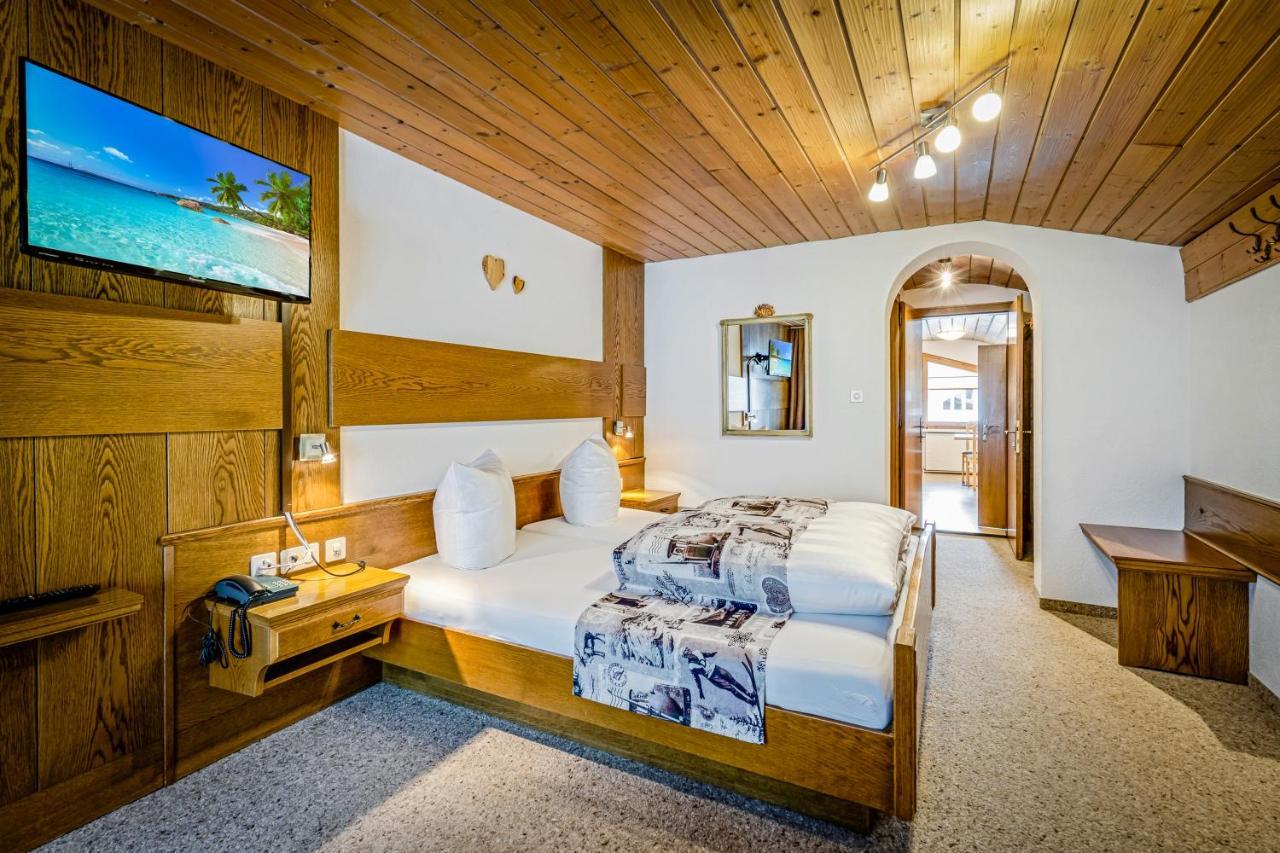 Haus Derby Lägenhet Samnaun Exteriör bild